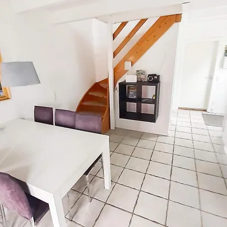 6 Person Holiday In Daire